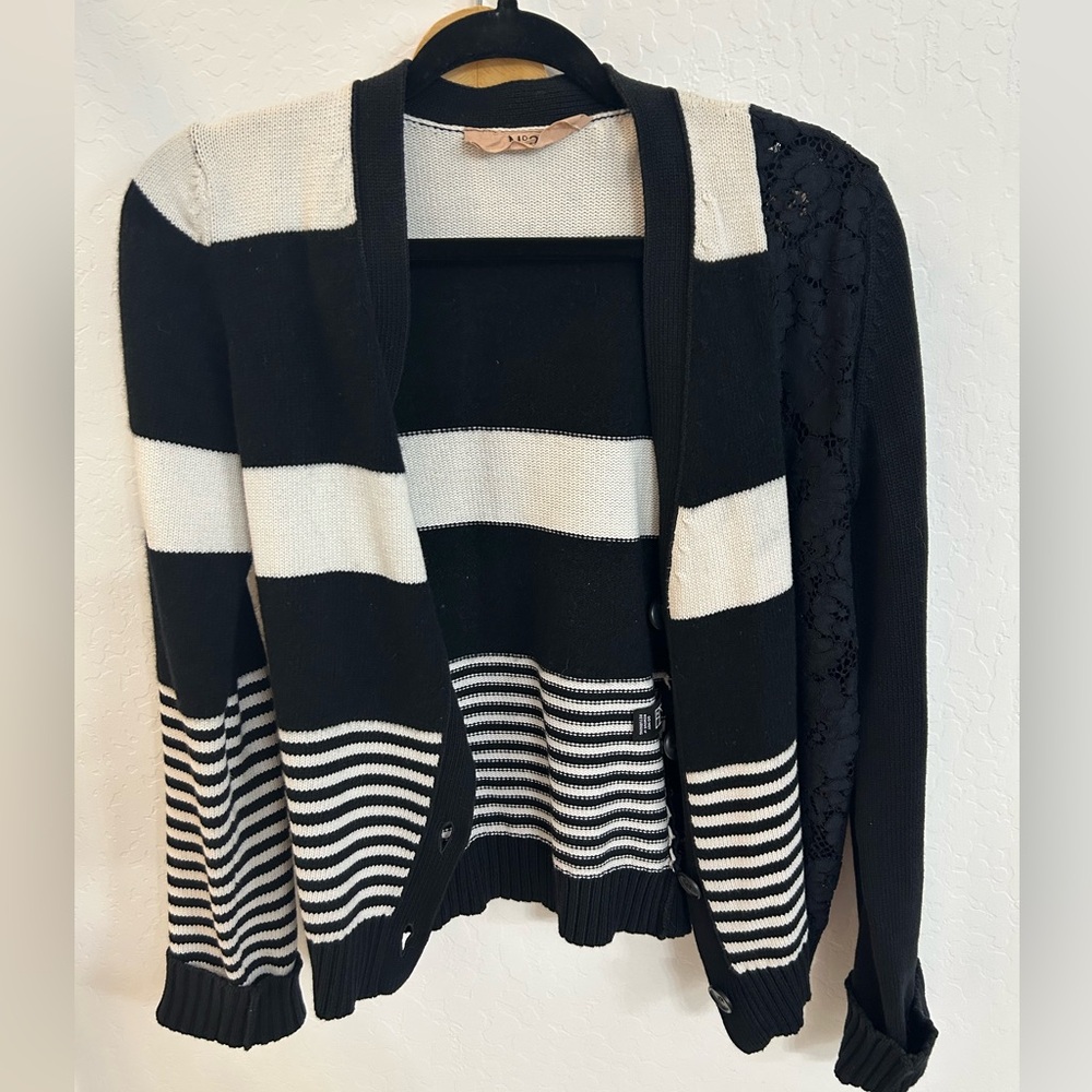 No. 21 Striped Lace Cardigan size 44